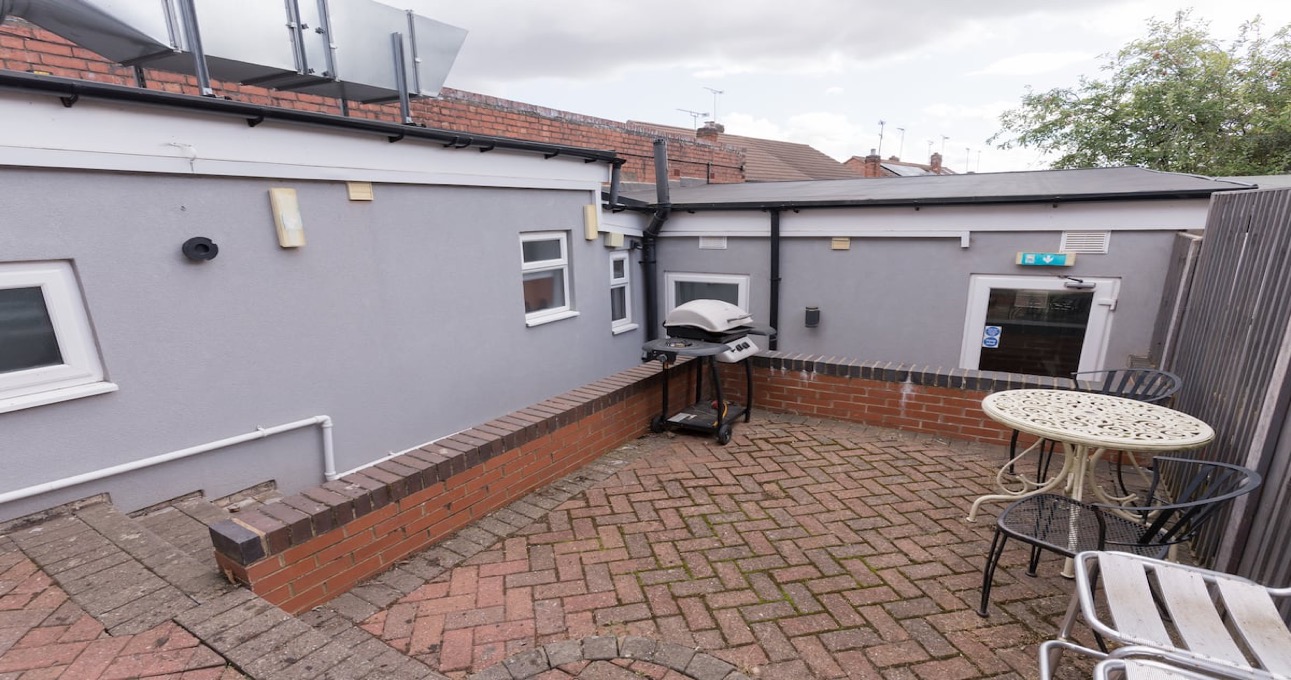 Coventry property detail