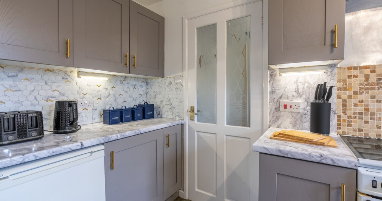 Second bathroom in Banbury contractor house